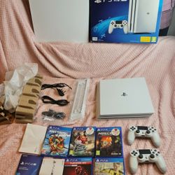 Sony PlayStation 4 Pro white Console 