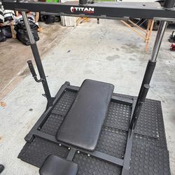 Vertical Leg press