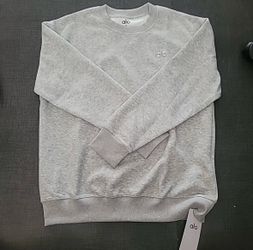Brand New Alo Accolade Crew Neck Pullover– Grey XS