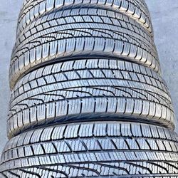 225 65 17 Goodyear Tires Con 80% de Vida Las 4
