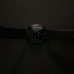Fitbit Versa 2 Smartwatch