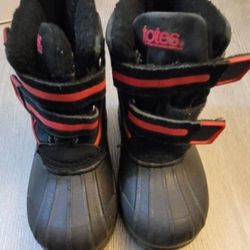 Totes Red and Black Kids Winter Boots
