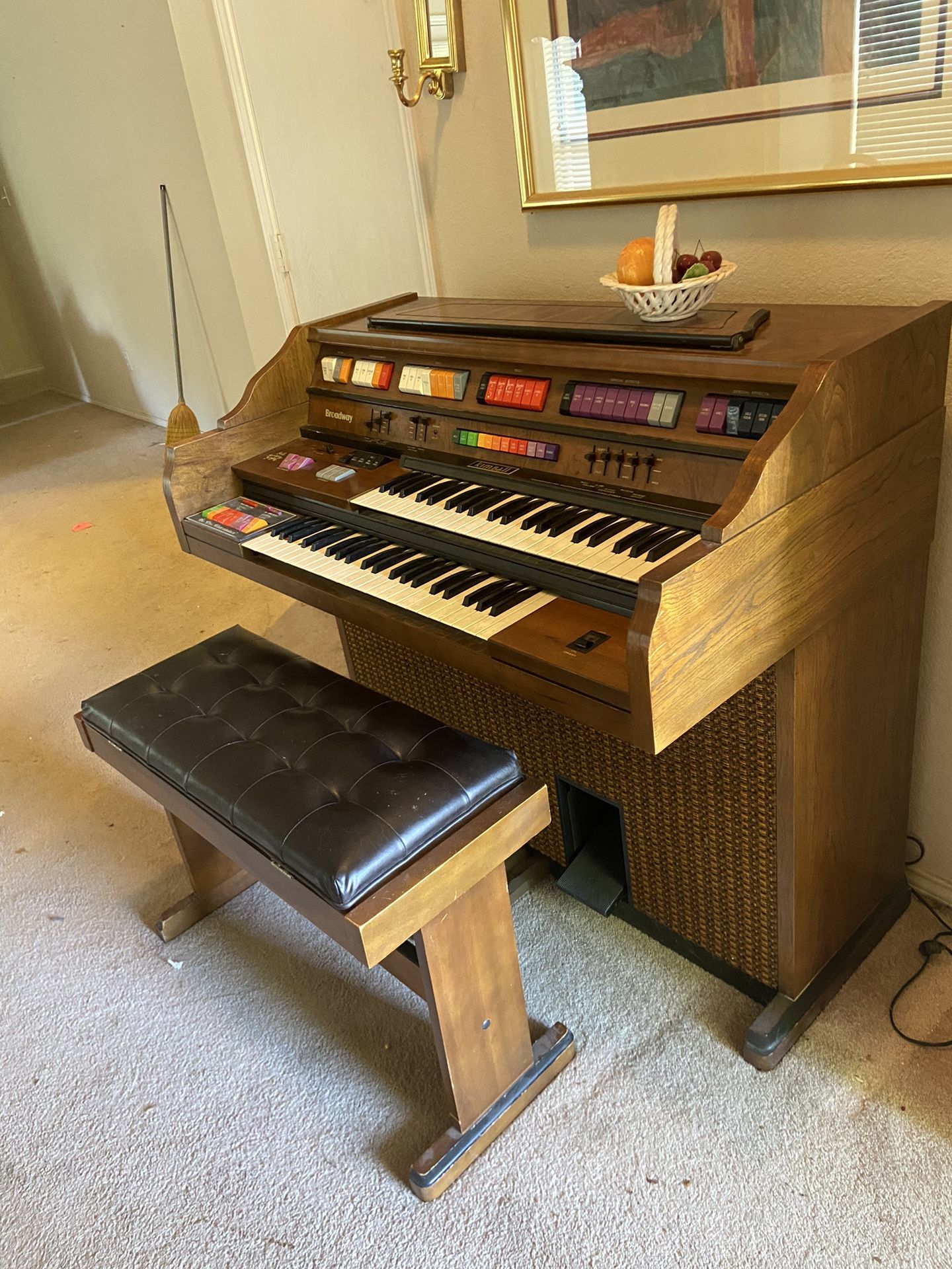 Vintage Kimball Organ (still works)