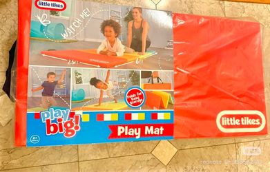 New Portable play mat with soft cushion