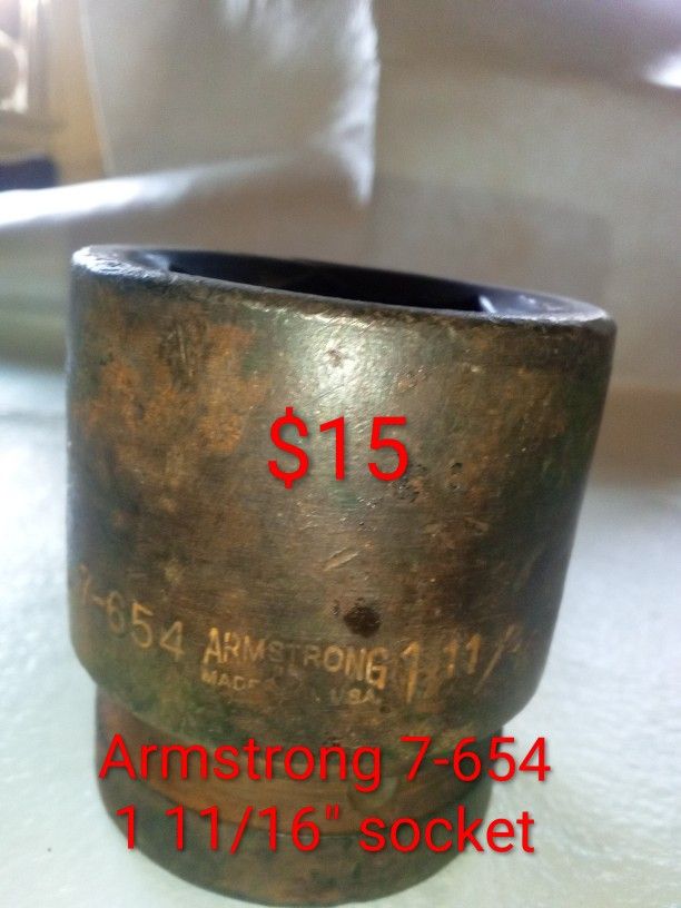 Armstrong 7-654 1- 11/16 " Socket