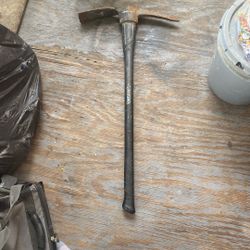 Husky brand pickaxe used 