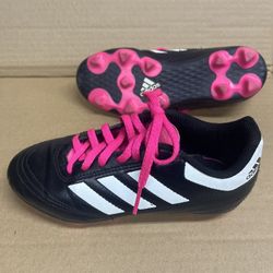 Youth Size 2 Soccer Cleats