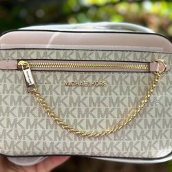 Michael Kors Crossbody Bag