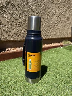 Stanley Thermos (92026 Near Police & Fire HQ)