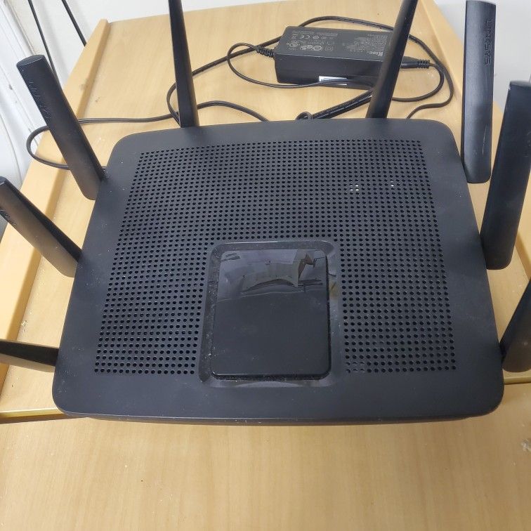 Linksys ES9500 Wireless Router