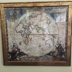 Gold framed decorative old map prints