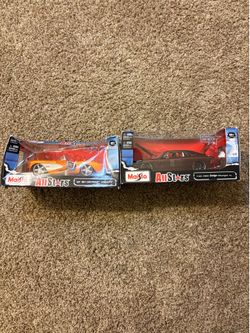 NWB Maisto AllStars 1:24 1969 Dodge Charger R/T 1957 Chevrolet Corvette Car
