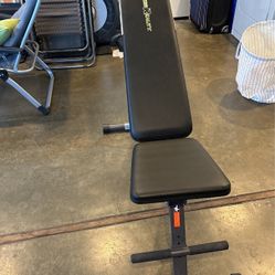 Adjusting Weight Bench 