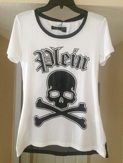 T shirt with rhienstones