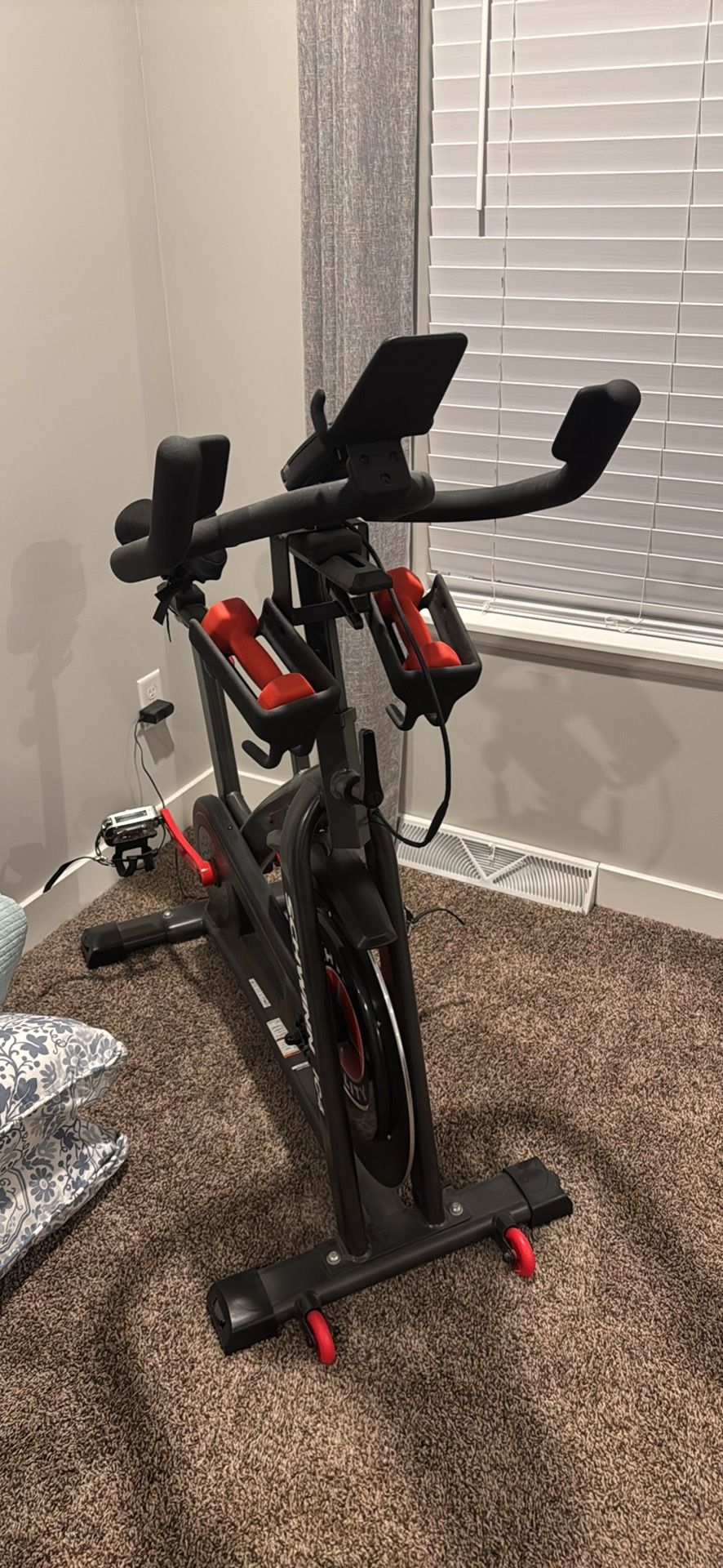 Schwinn IC4 Stationary Bike