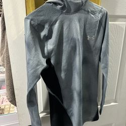 Under Armour Top