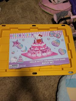 Hello kitty cake