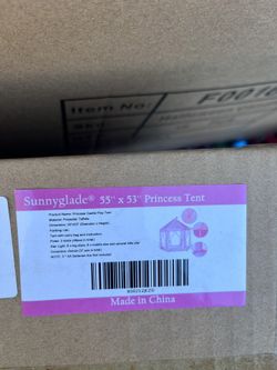 ❤️$30❤️ 55'' x 53'' Princess Tent with  Star Lights .  Pick up is in the East Los Angeles 90032 El Sereno Neighborhood. Between Huntington Drive and M