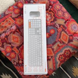Wireless Backlit Keys Keyboard And Mouse