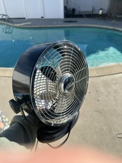 Small Old Fashion Fan