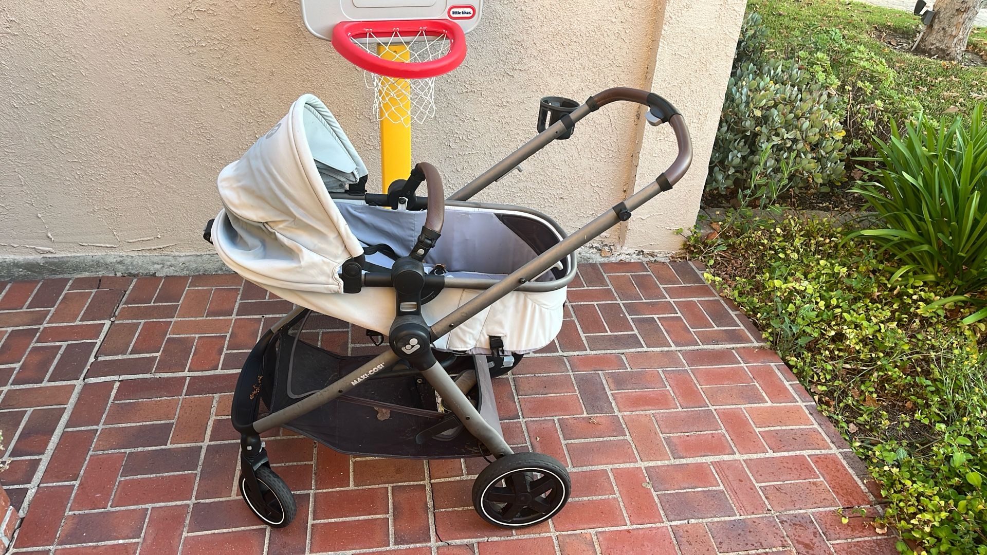 Maxicosi Zelia Luxe Baby Stroller