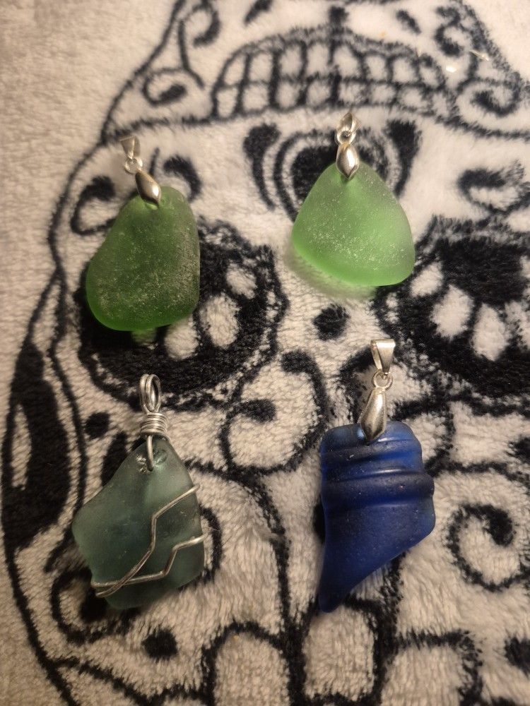 Beach Glass Charm/Pendant