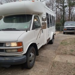 2001 Chevy Shuttle Bus / Conversion  Low Miles