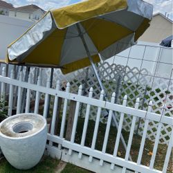 A Very Nice Umbrella 