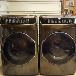 Samsung Flex Wash XL Capacity Washer/Dryer Set