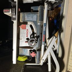 Bosch Table Saw / Gravity Rise