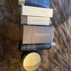 NEW MONAT REJUVENIQE OIL Products 