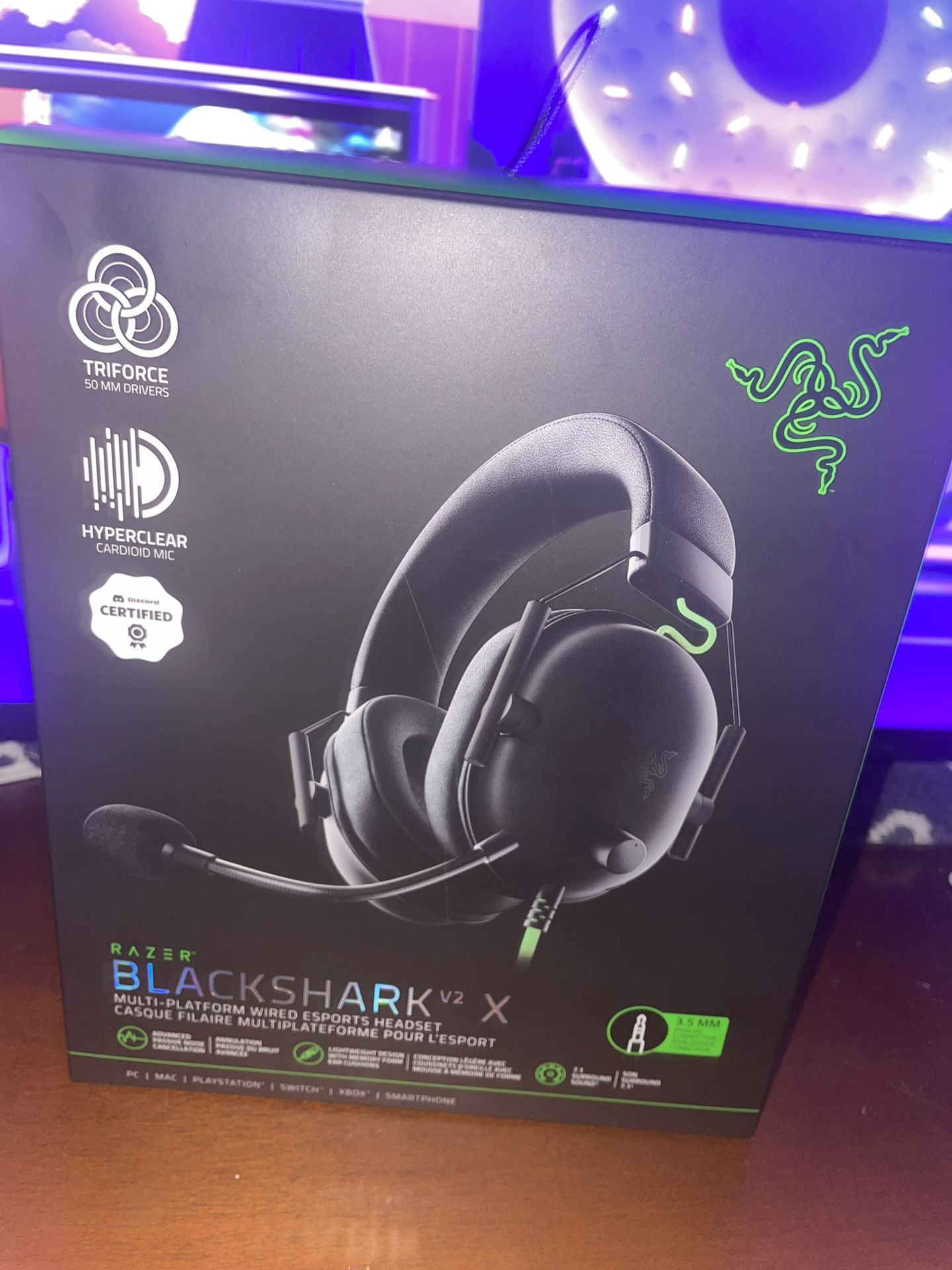 Razer BlackShark v2 x GAMING HEADSET PS5 XBOX PC NEW COMES WITH BOX