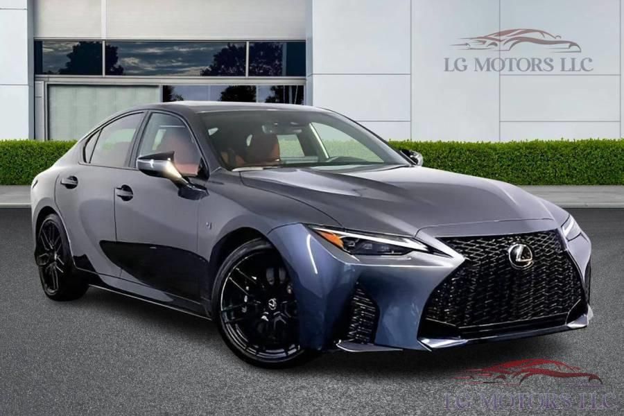 2023 Lexus IS 500