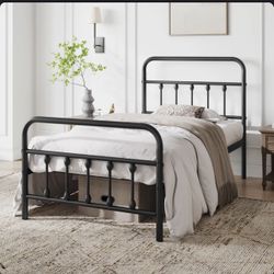 Classic Iron Black Metal Twin Bed Frame‼️