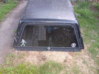 1999 Ford Sidestep F150 6ft Bed Cap Used