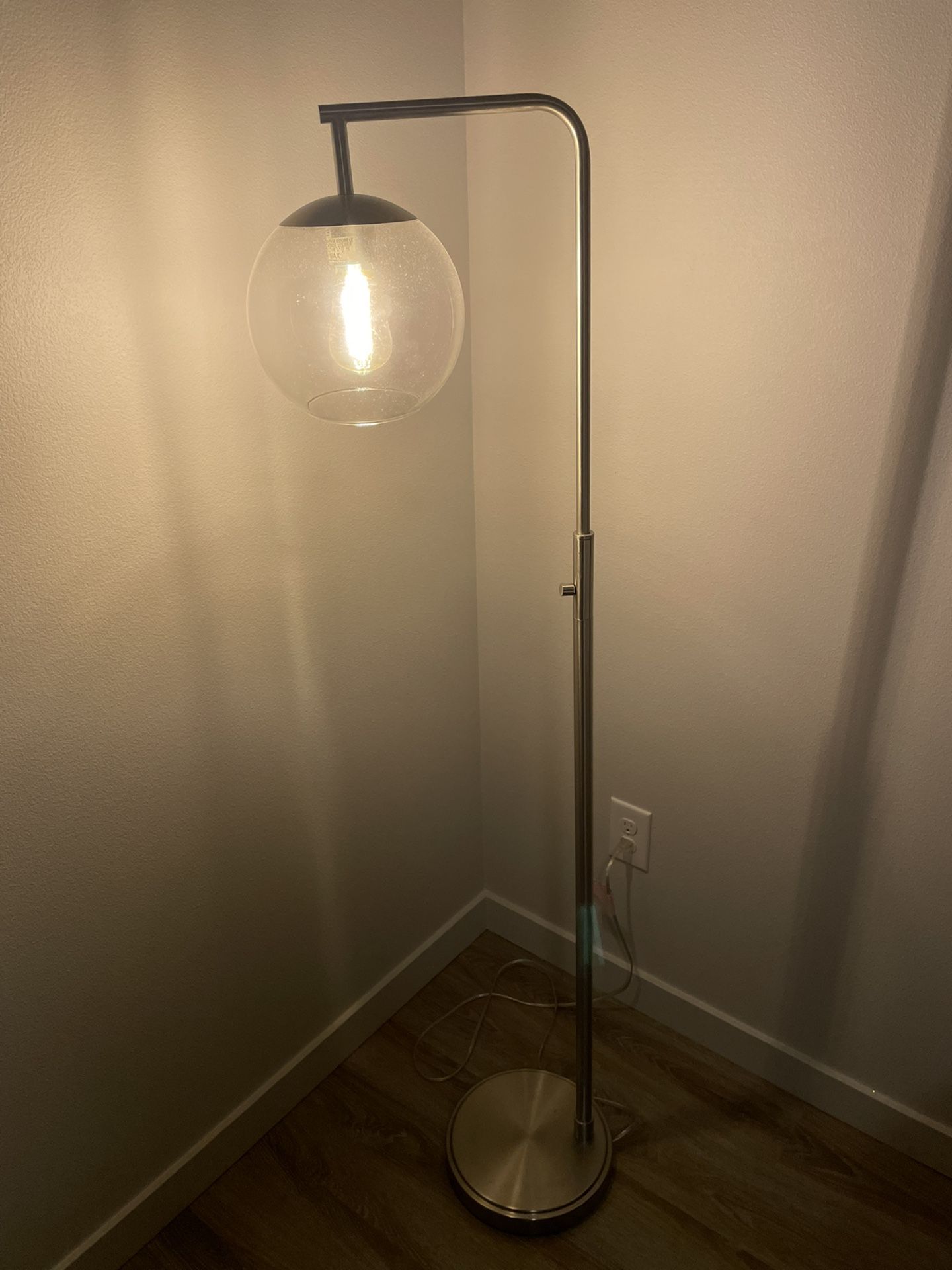 Glass Lamp With Edison Bulb