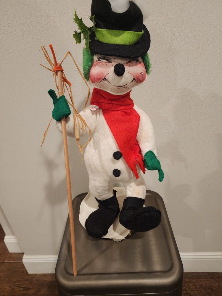 VERY RARE 1971 Vintage Mobilitee Annalee Thorndike  Doll Snowman 21 Inches Tall