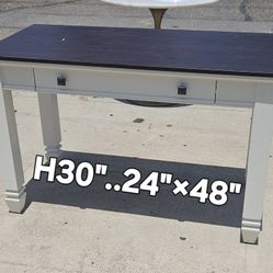 Table/Desk 
