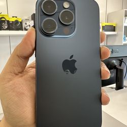 iPhone 15 Pro 512GB Unlocked (Financing Available)