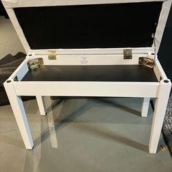 Brand New White Keyboard/Piano Bench