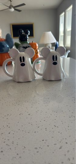 Mickey Mouse ghost cups