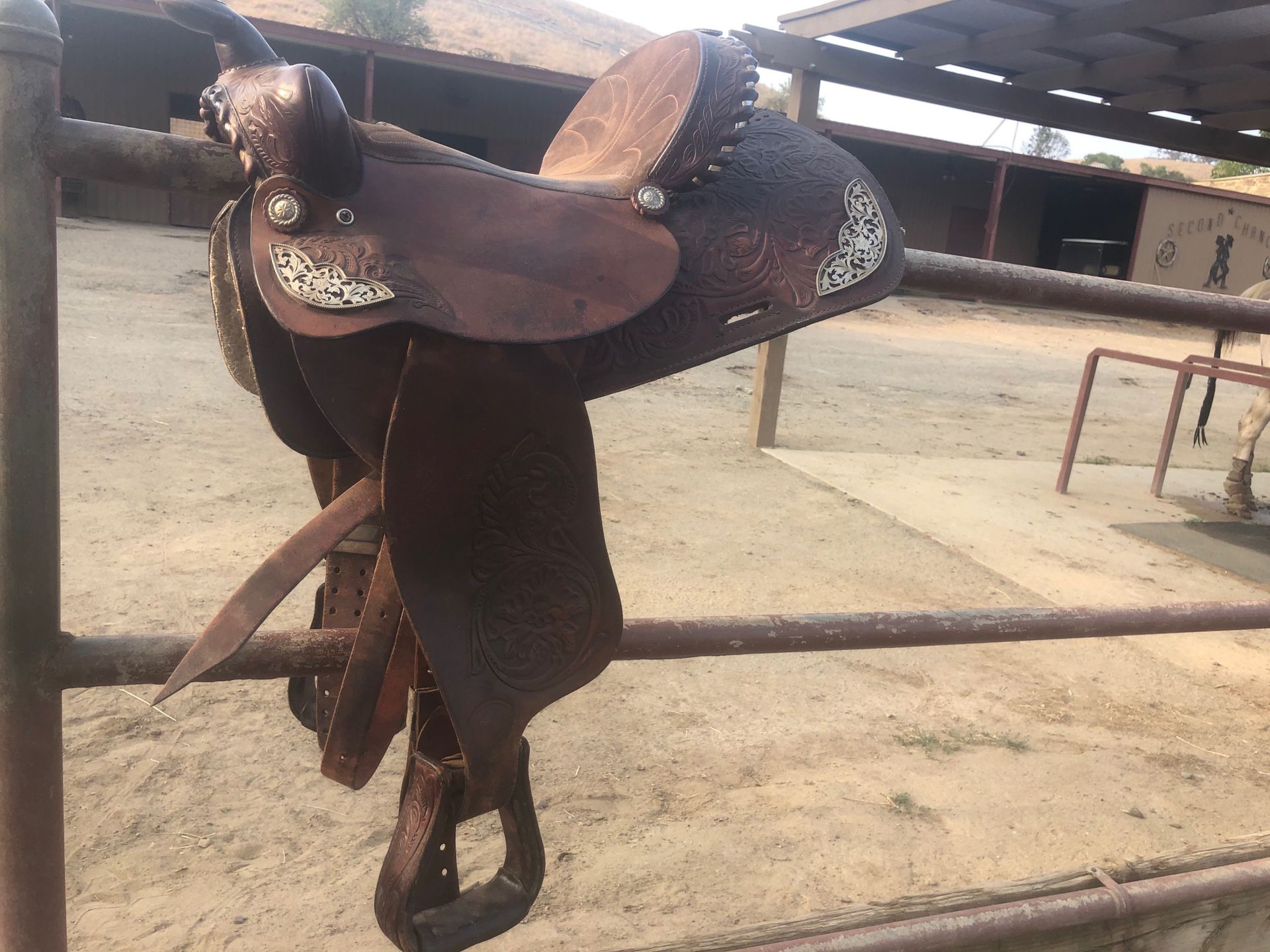 Tex tan Hereford western saddle