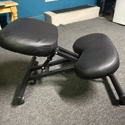 Ergonomics Kneeling Chair