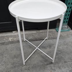 Jane Eyre Metal End Table - Removable Tray