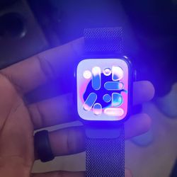 45 MM Series 9 Apple Watch 