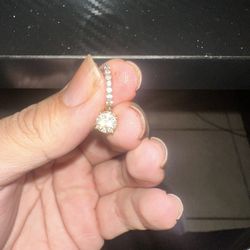 SIGNATURE 1 CTW NATURAL DIAMOND DROP & DANGLE CLUSTER EARRINGS IN 14KT YELLOW GOLD