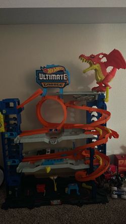 hot wheels dragon garage
