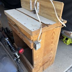 Shaper Cutter Router Table And Free Toolbox With Tools