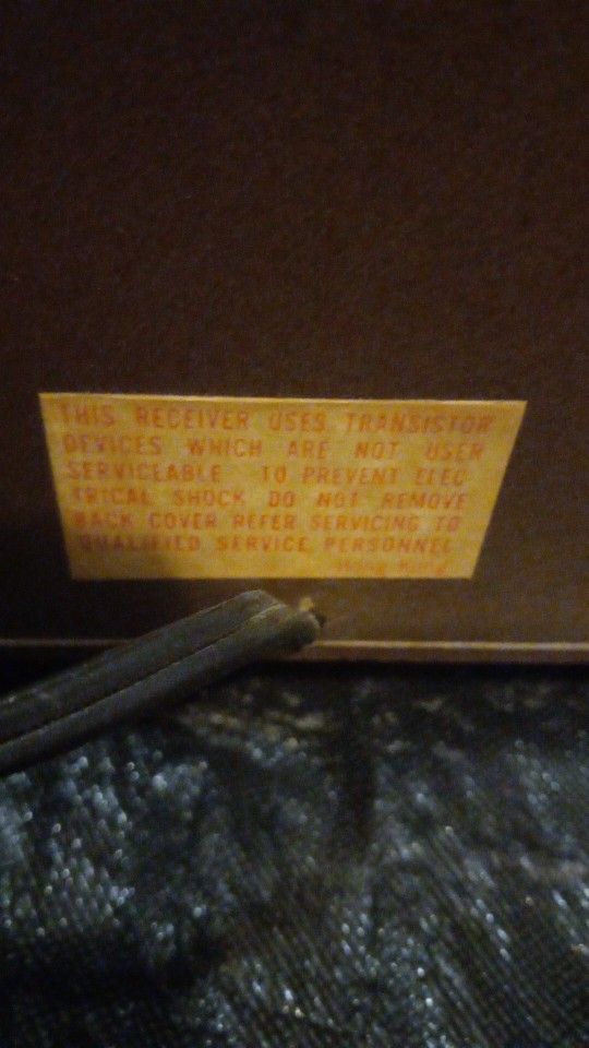 Antique Vintage Windsor Limited Edition 1932 Antique Radio AM FM Works Lights Up Model Number (contact info removed)6
