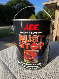 Indoor/outdoor RUST STOP ENAMEL hunter green . I have 3 new gallons for sale Each